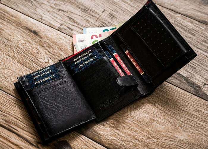 Skórzany męski portfel skórzany ochrona RFID — Peterson - czarny