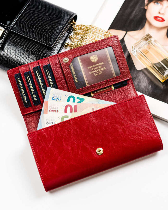 Skórzany portfel damski na karty z ochroną RFID Peterson