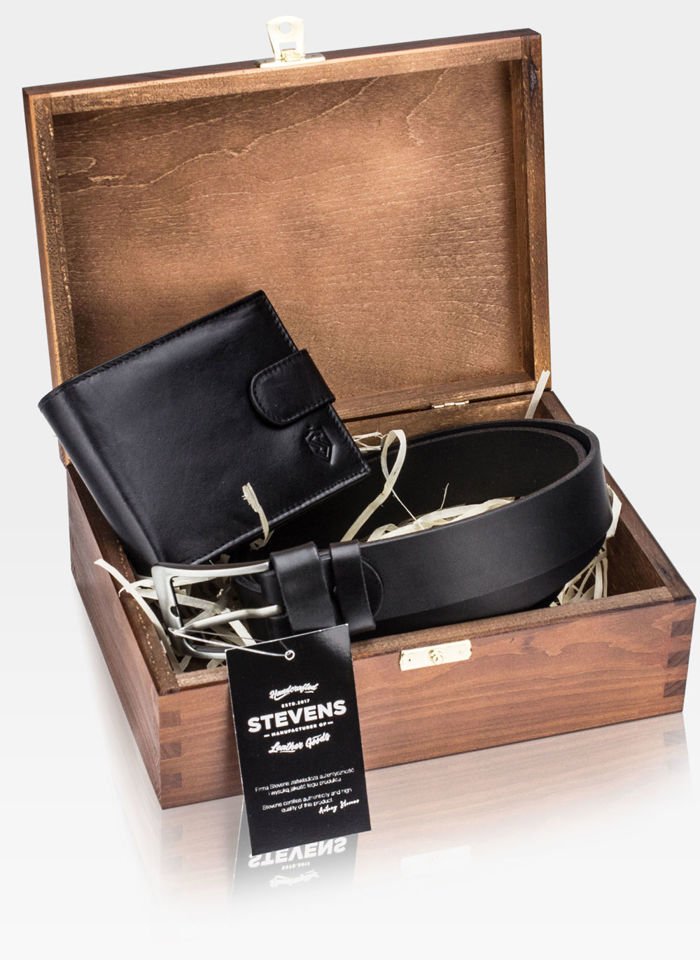Zestaw Prezentowy STEVENS Portfel (RFID Secure) i Pasek w drewnianym pudełku na prezent!