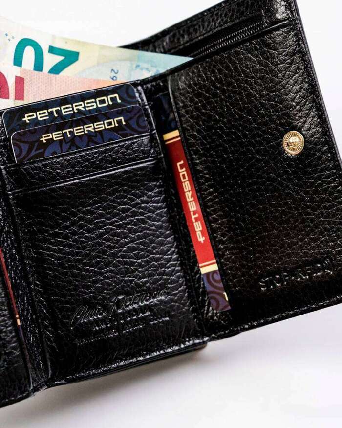 Zgrabny portfel damski z ochroną kart RFID — Peterson - Czarny